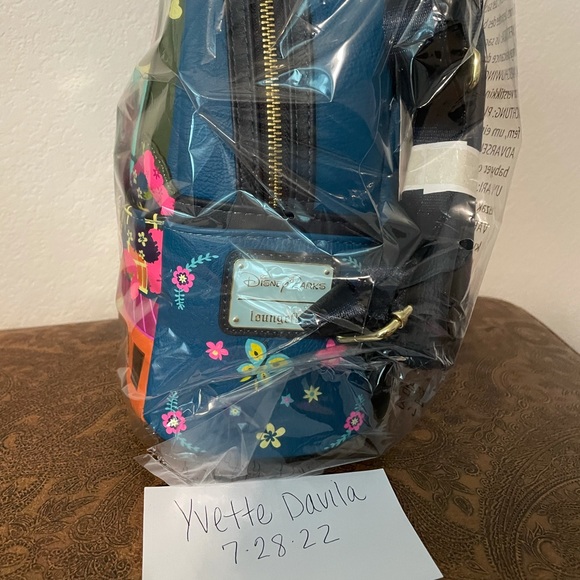 COPY - Encanto Loungefly Disney Parks NWT - Picture 4 of 4